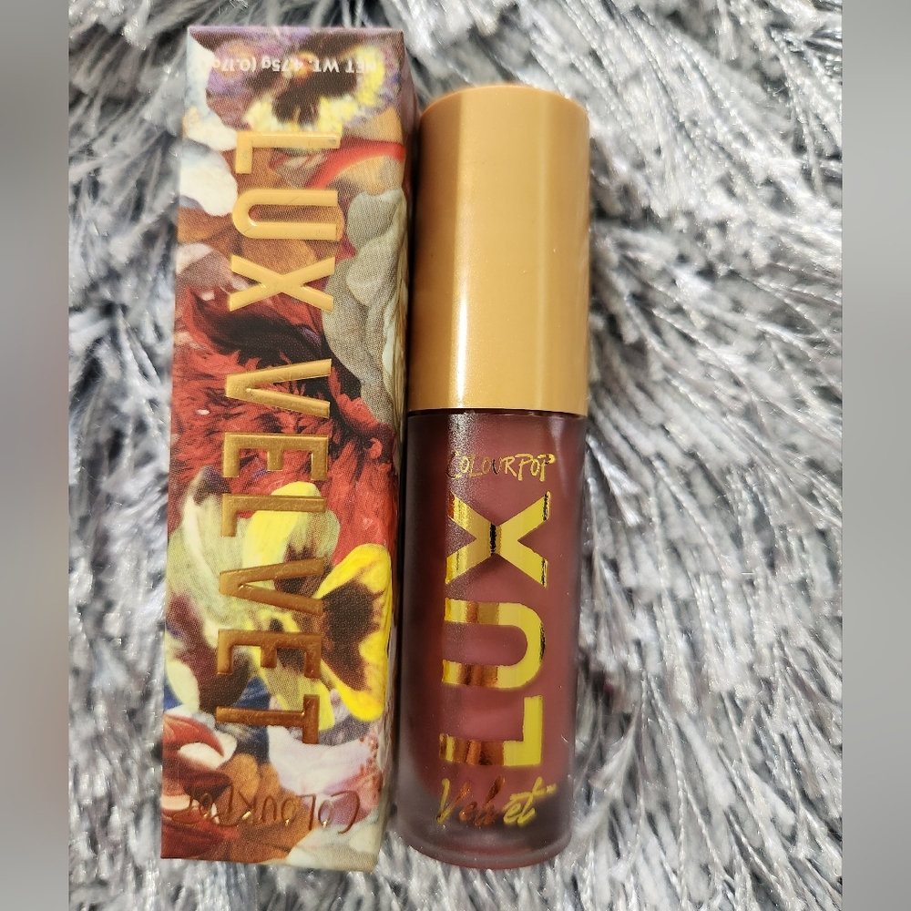 Colourpop Lux Velvet Lip Fatale